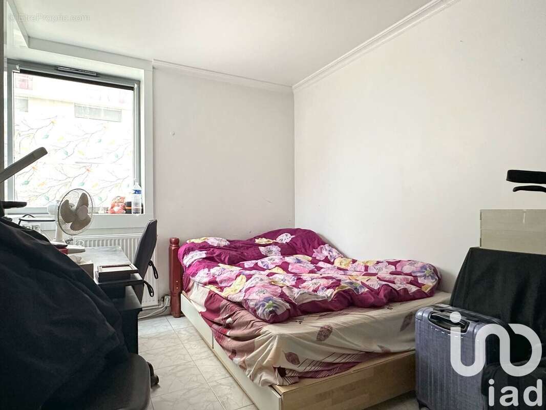 Photo 4 - Appartement à PARIS-19E