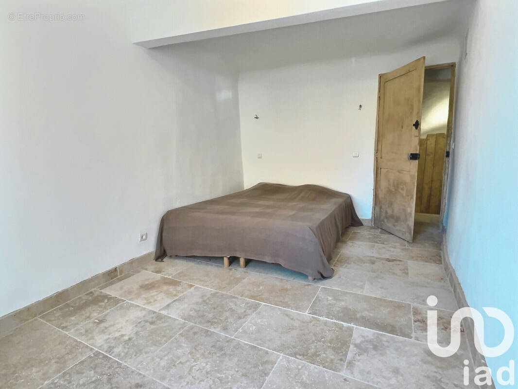 Photo 1 - Maison à PEYROLLES-EN-PROVENCE