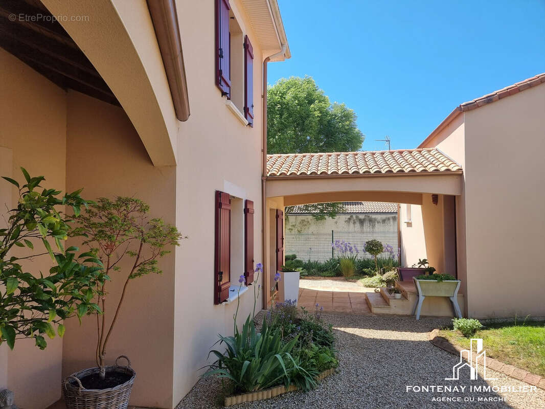 Maison à L&#039;ORBRIE