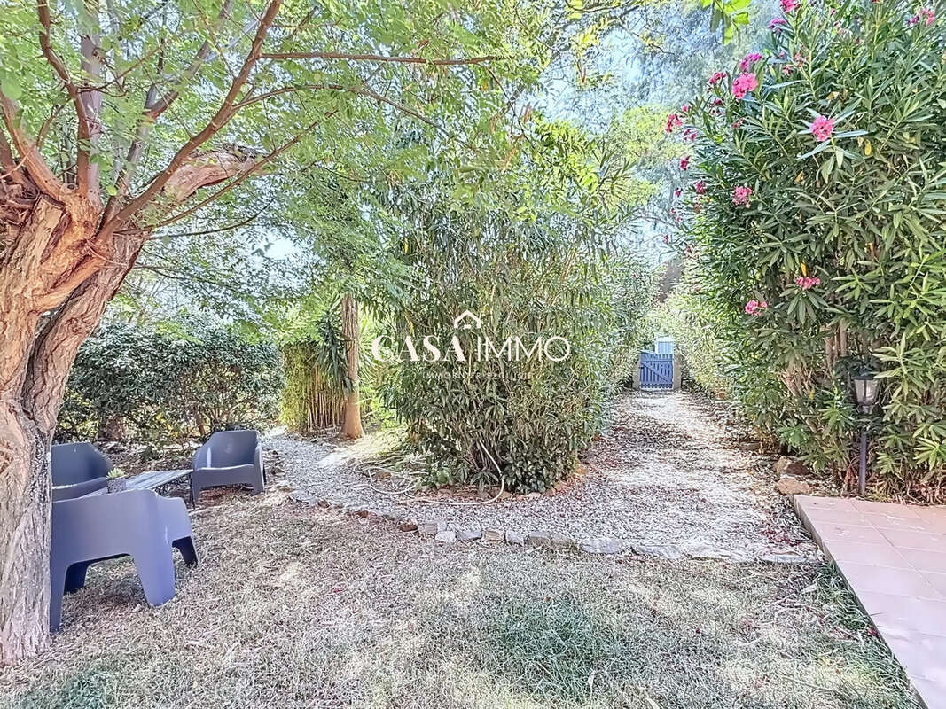 Maison à LA LONDE-LES-MAURES