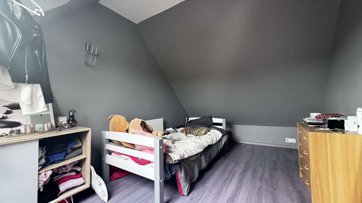 Maison à CHAUFOUR-NOTRE-DAME