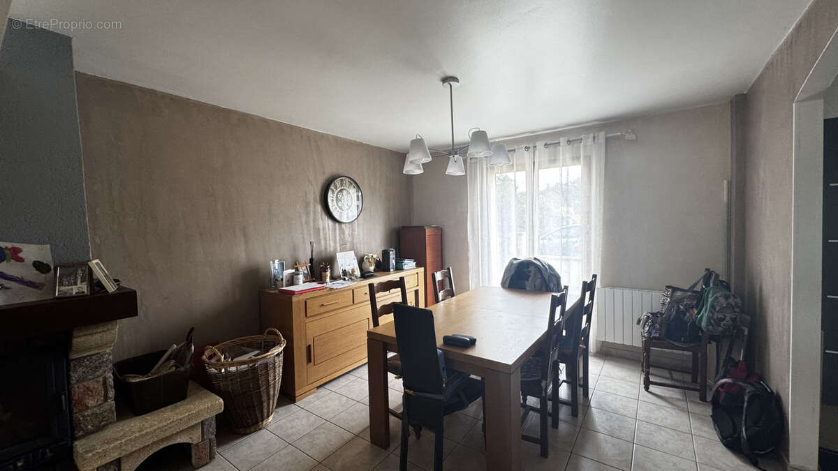 Maison à CHAUFOUR-NOTRE-DAME