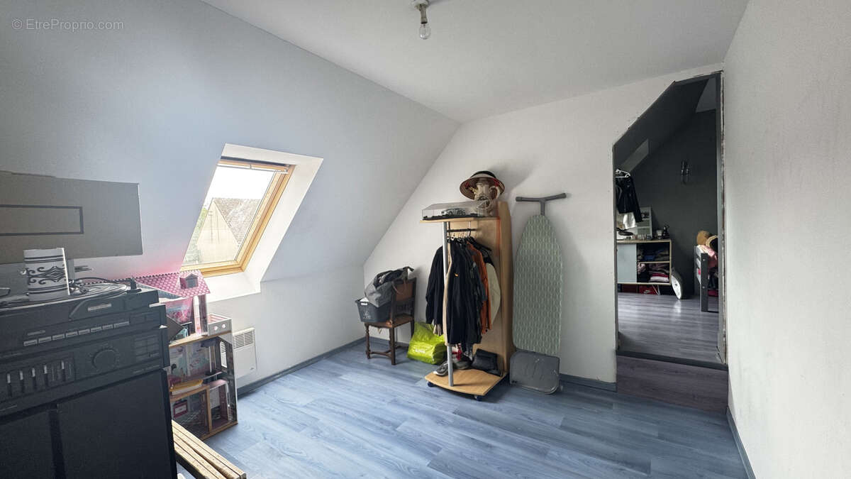 Maison à CHAUFOUR-NOTRE-DAME