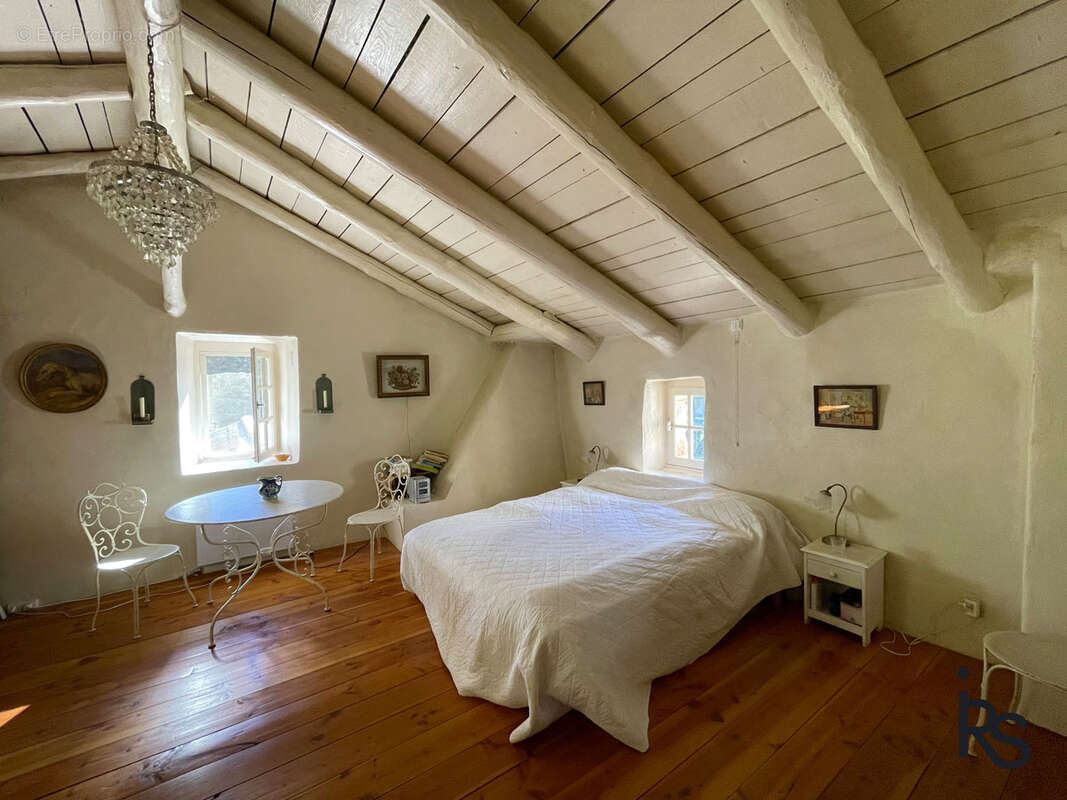 Maison à SAINT-MICHEL-DE-BOULOGNE