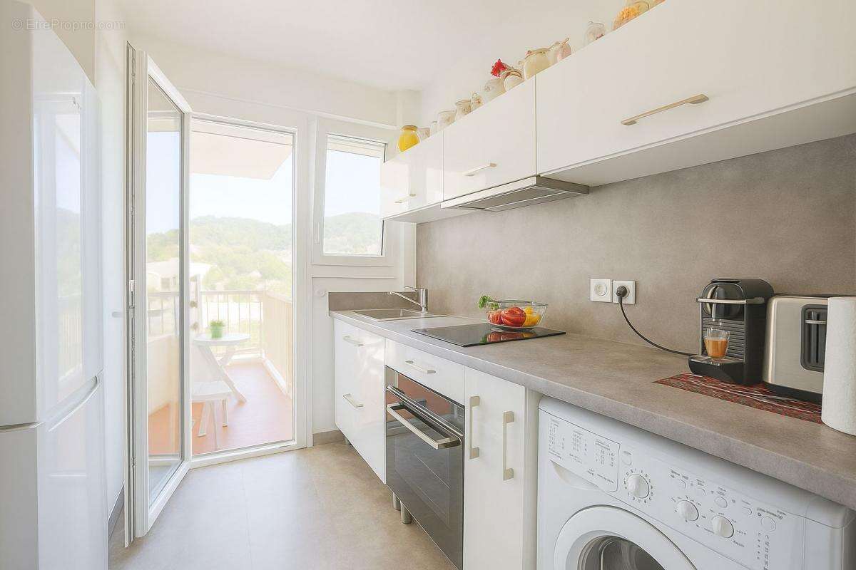 Appartement à LE CANNET