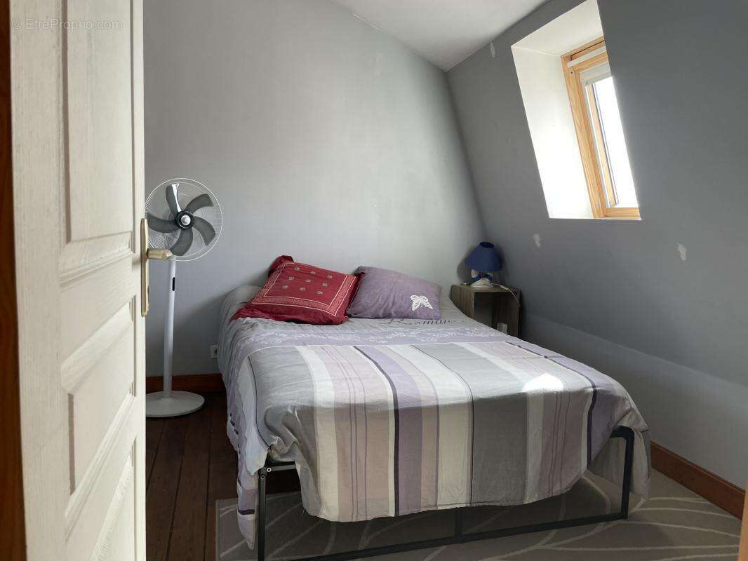 Maison à CHATELLERAULT