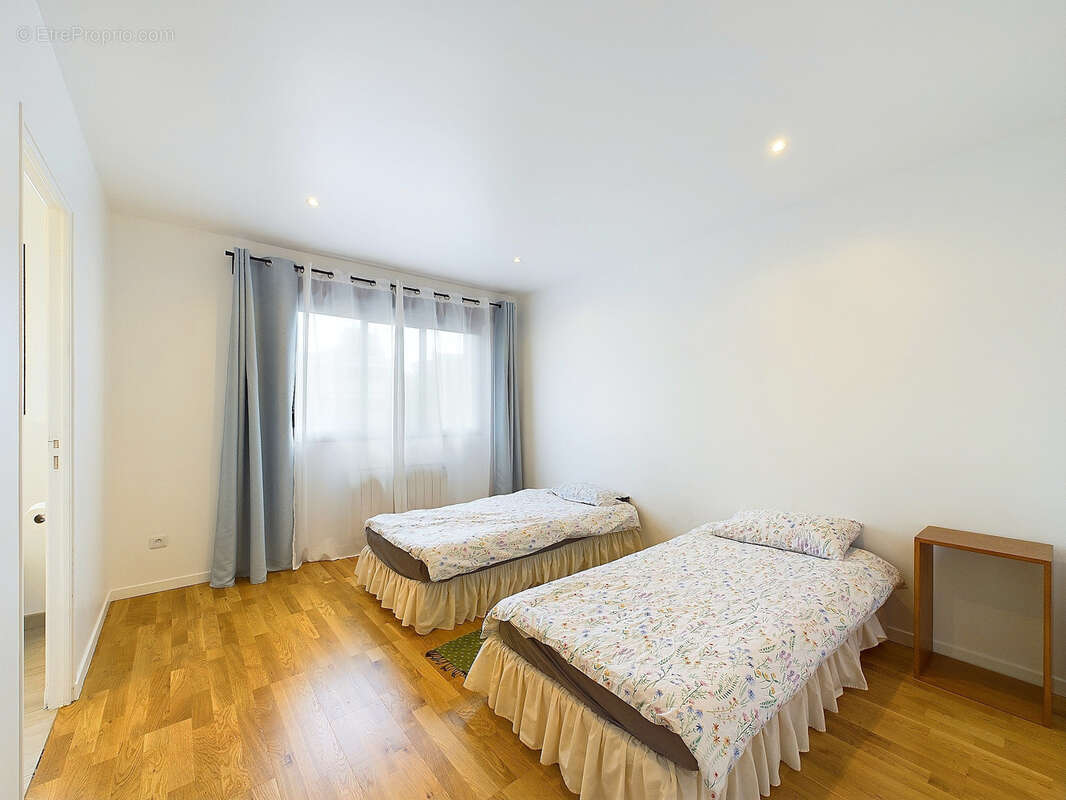 Maison à VITRY-SUR-SEINE