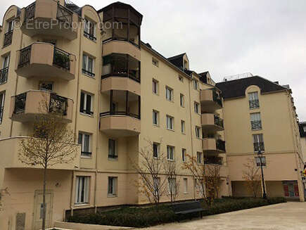 Appartement à FONTENAY-AUX-ROSES