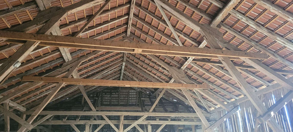 Maison à STEINBRUNN-LE-HAUT