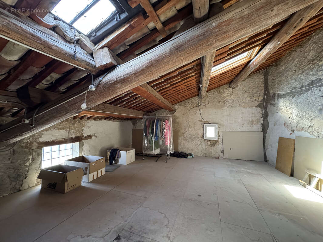 Maison à SALLES-D&#039;AUDE