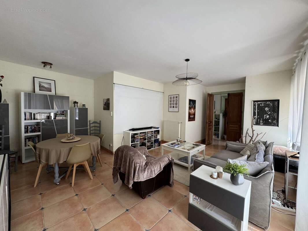 Maison à SALLES-D&#039;AUDE