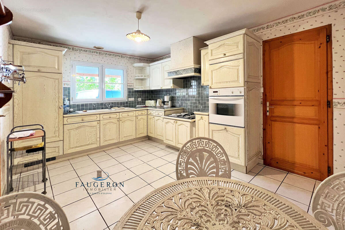 Maison à TALMONT-SAINT-HILAIRE