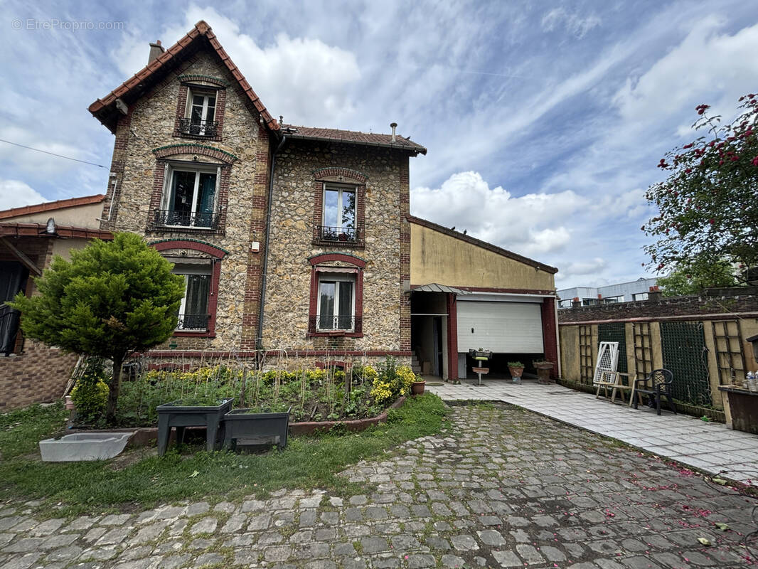 Maison à EPINAY-SUR-SEINE