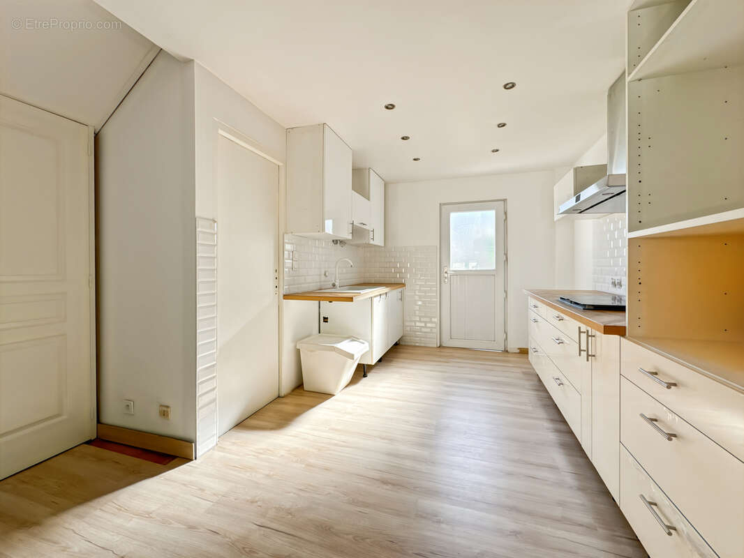 Maison à RILLIEUX-LA-PAPE