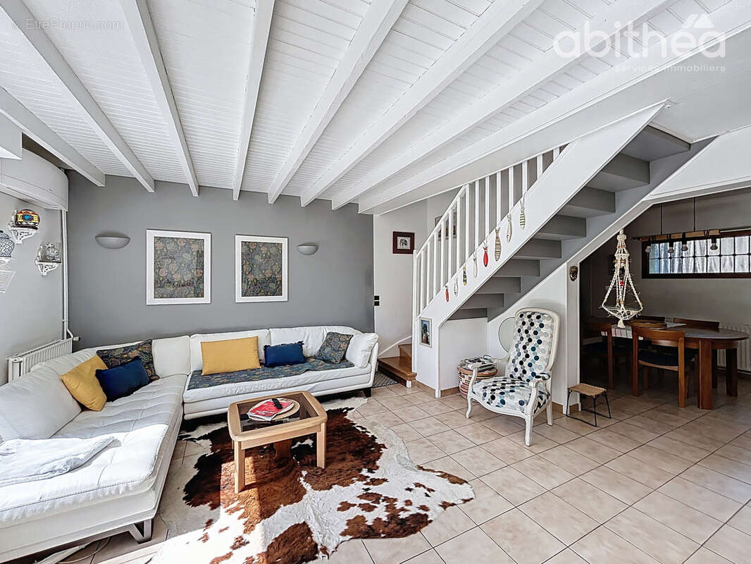 Maison à CHOISY-LE-ROI