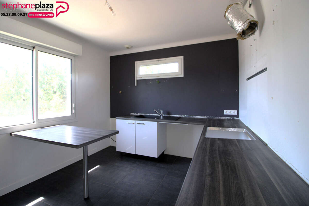 Maison à VILLENAVE-D&#039;ORNON