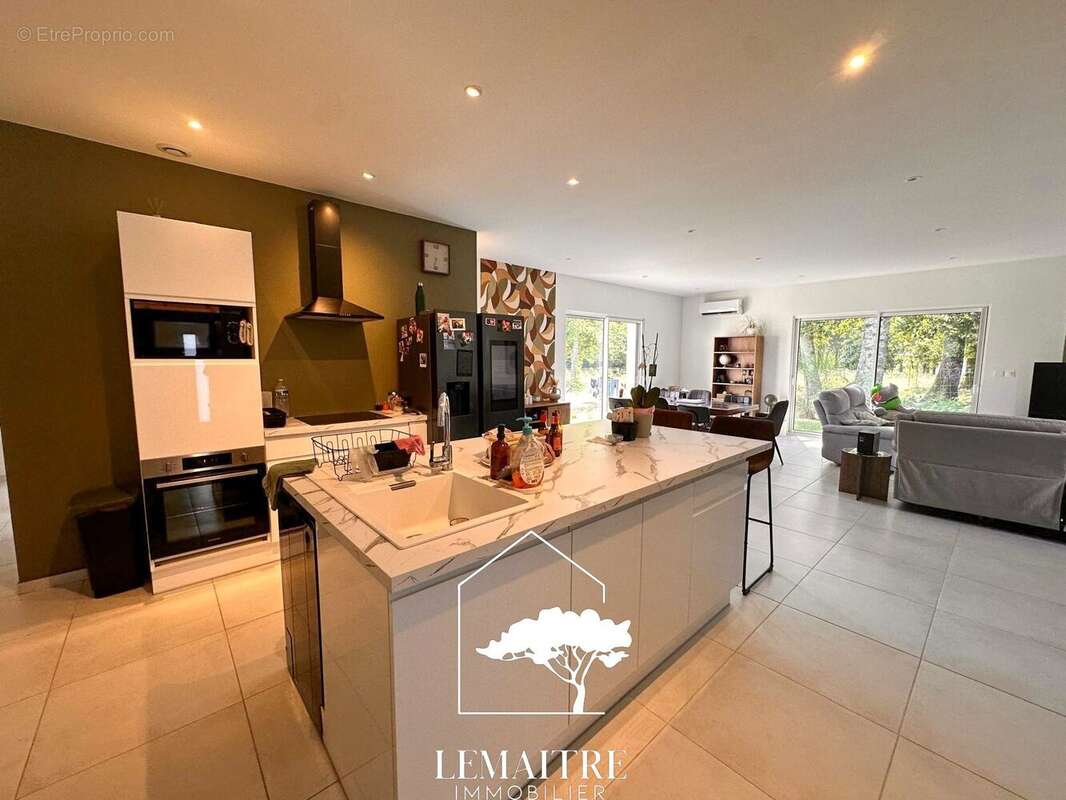 Maison à LA TREMBLADE