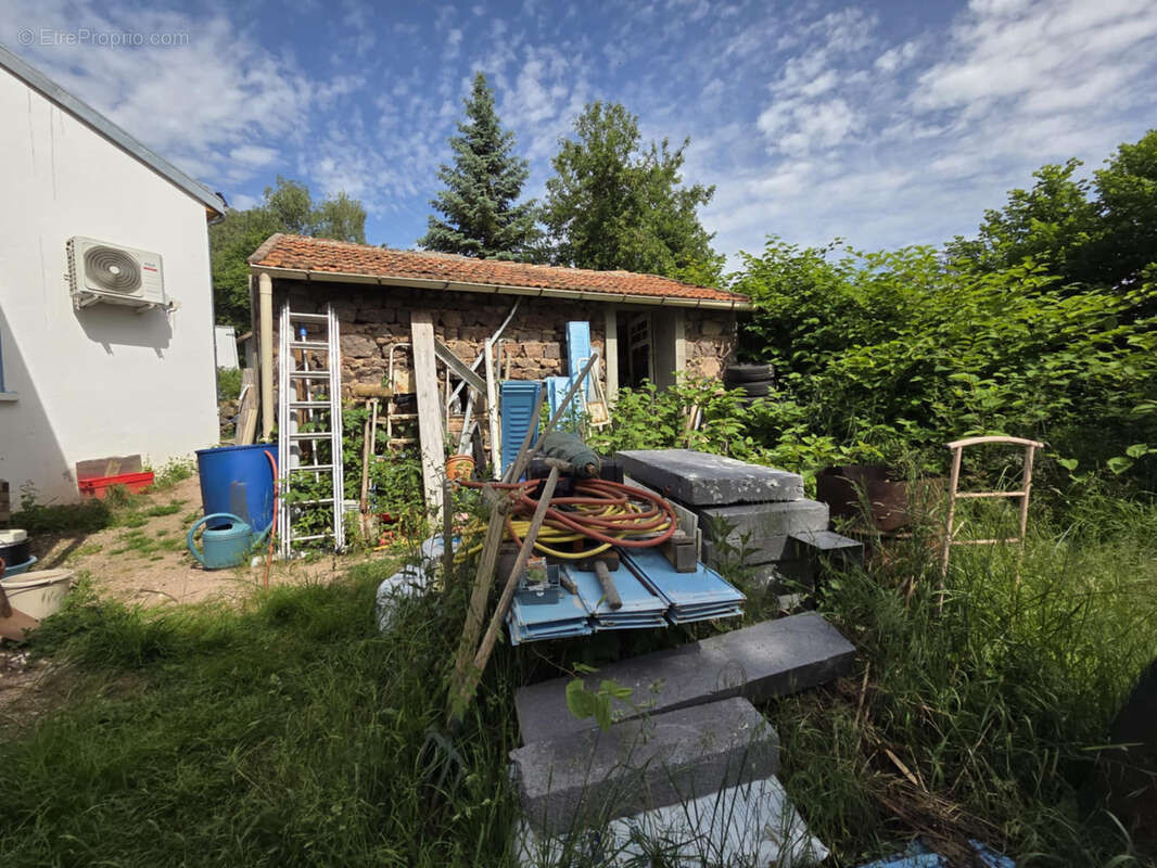 Maison à SAINT-PIERRE-LAVAL