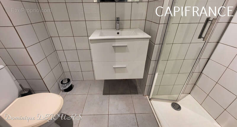 Maison à SAINT-SAUVEUR-DE-MONTAGUT