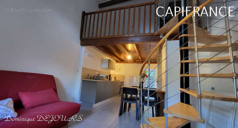 Maison à SAINT-SAUVEUR-DE-MONTAGUT