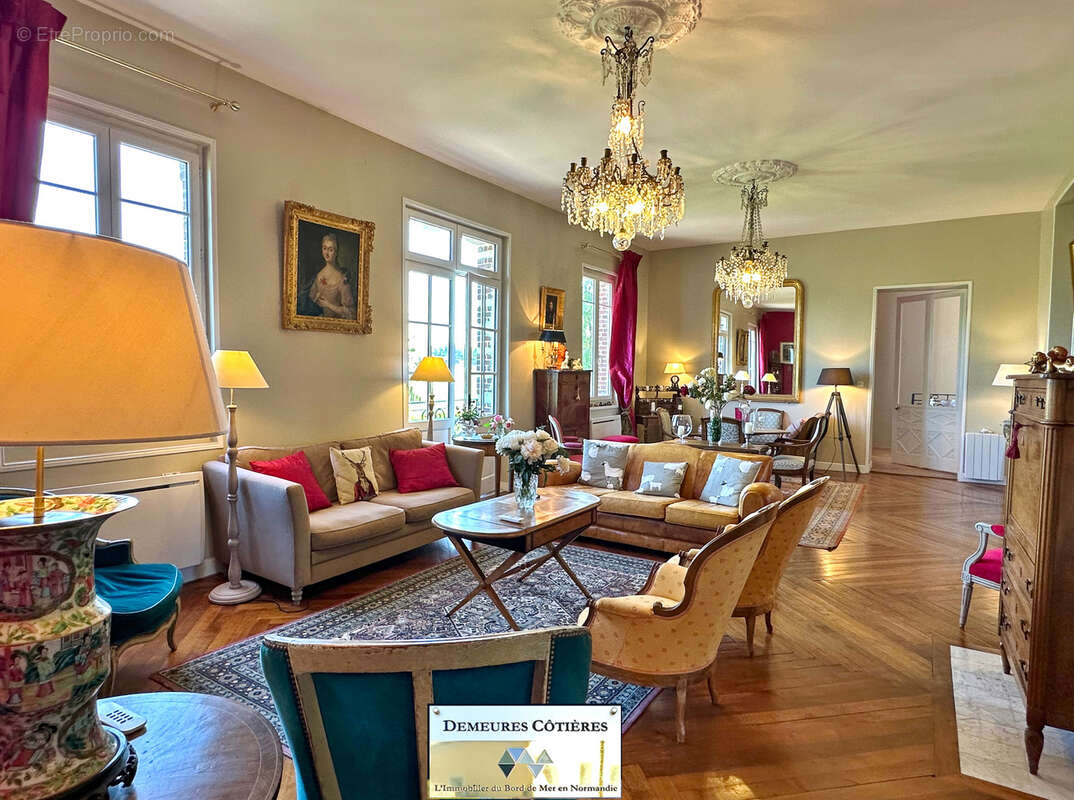 Maison à SAINT-VALERY-EN-CAUX