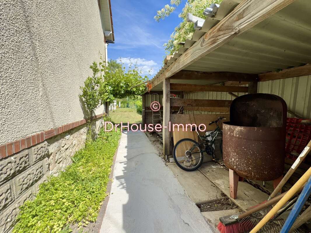 Maison à CHALETTE-SUR-LOING