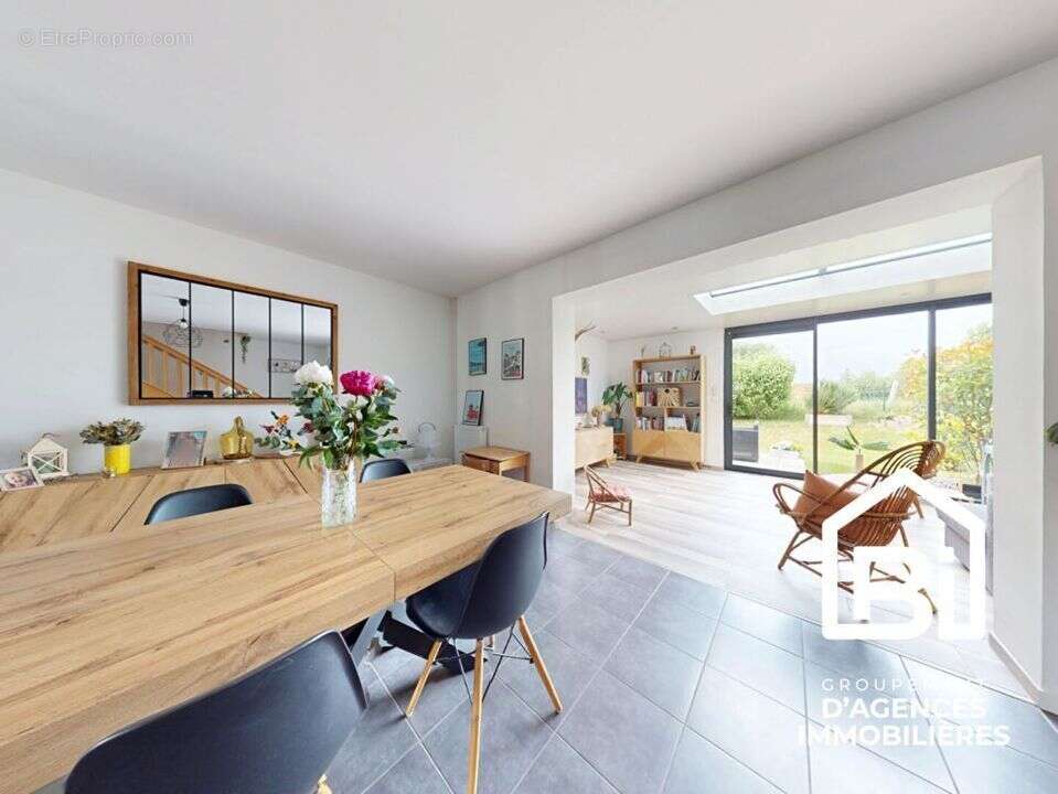 Maison à SAINT-AUBIN-D&#039;ARQUENAY