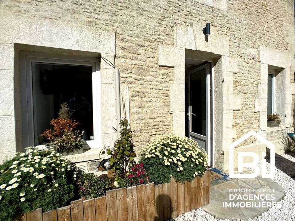 Maison à SAINT-AUBIN-D&#039;ARQUENAY