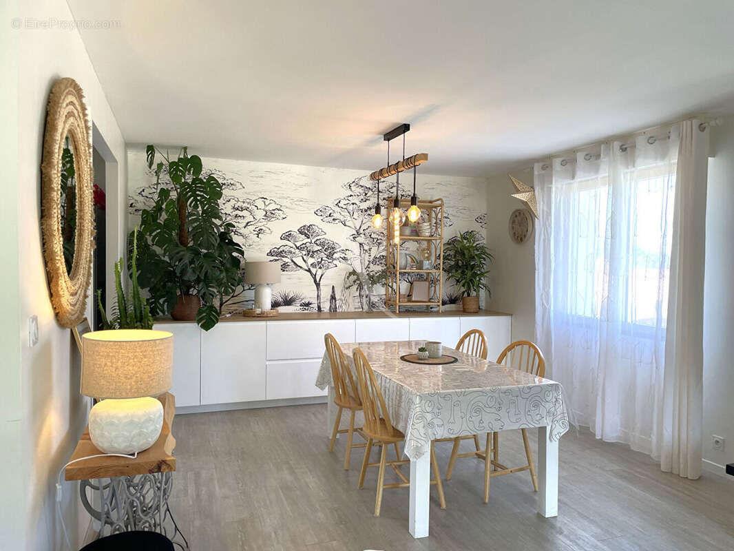 Maison à LANDERONDE