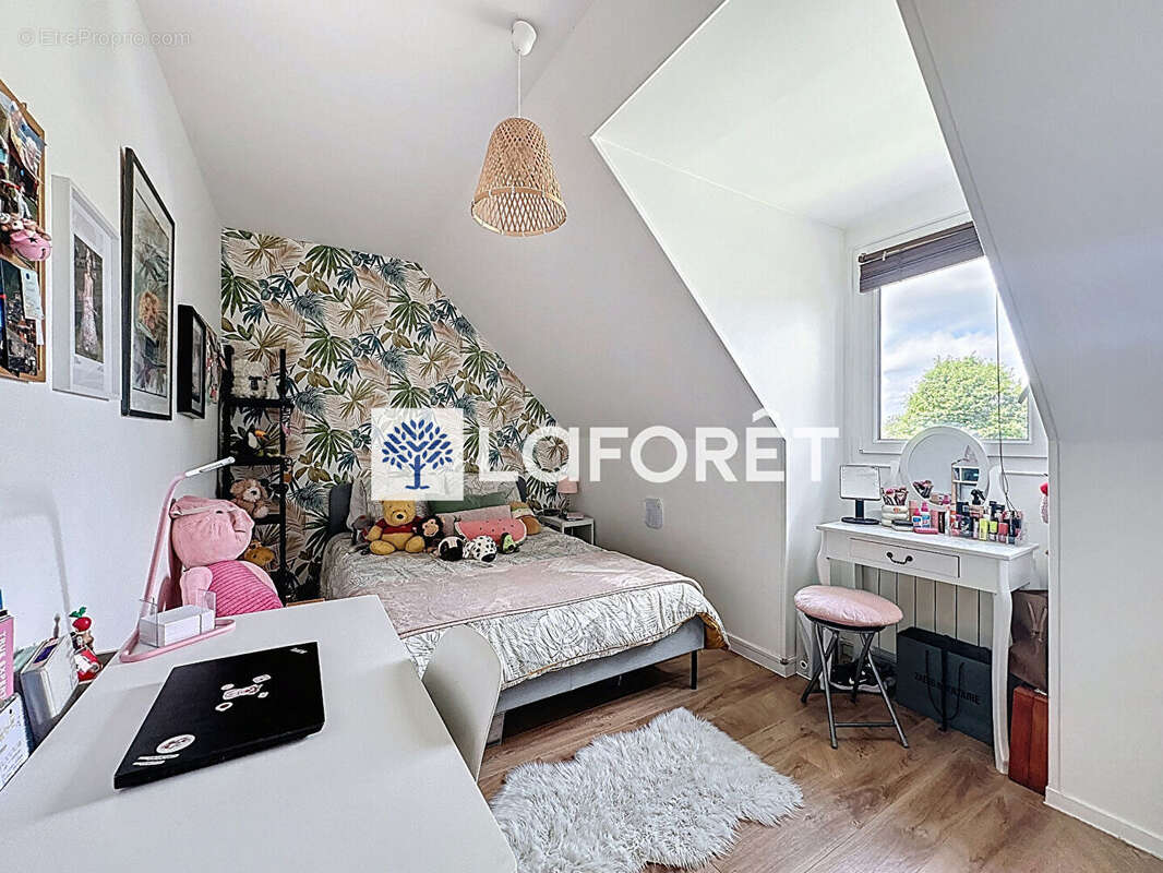 Maison à FRANQUEVILLE-SAINT-PIERRE