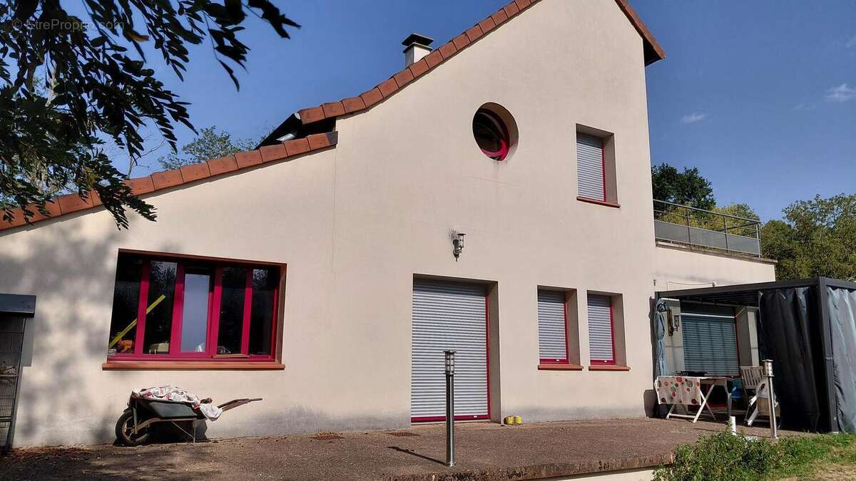 Photo 2 - Maison à CHARLIEU