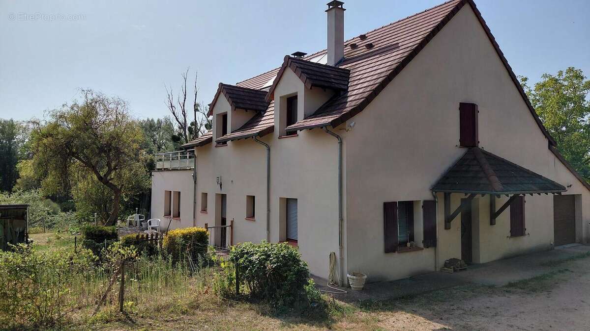 Photo 5 - Maison à CHARLIEU