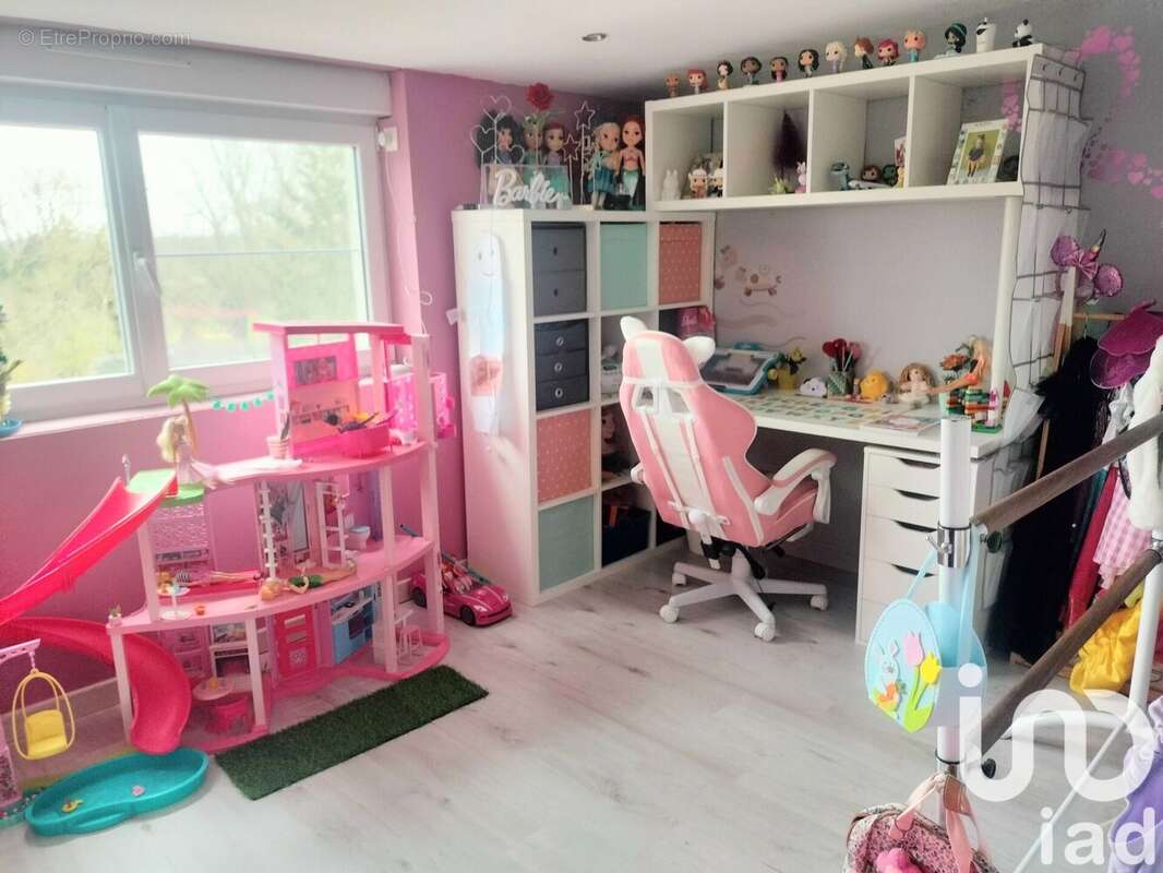 Photo 9 - Maison à ESCAUTPONT