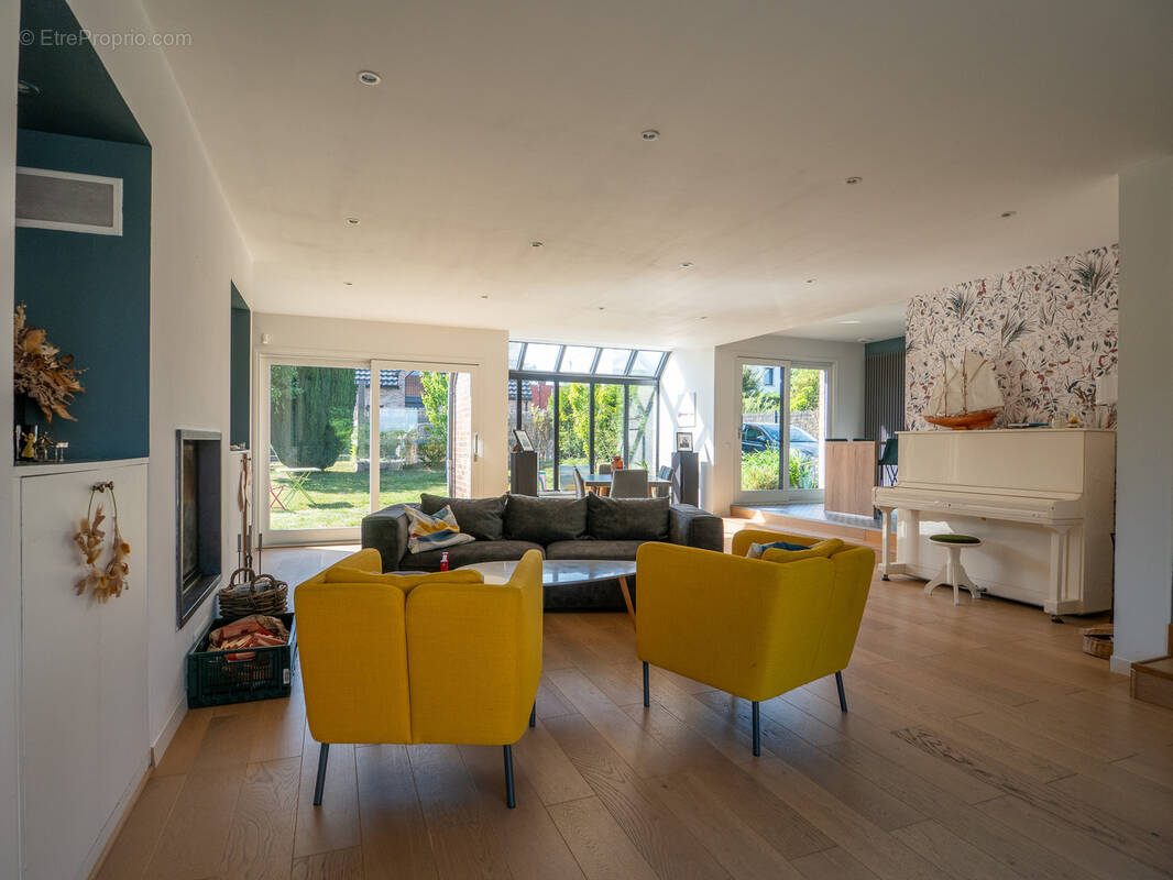 Maison à SAINGHIN-EN-MELANTOIS