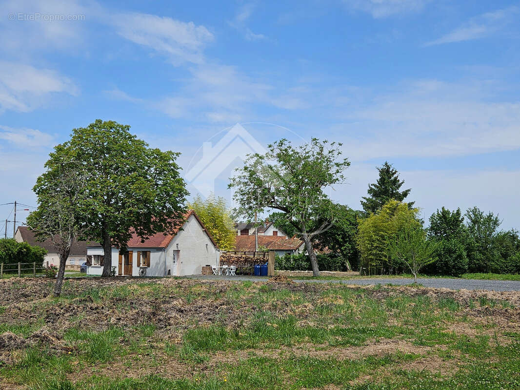 Maison à JALIGNY-SUR-BESBRE