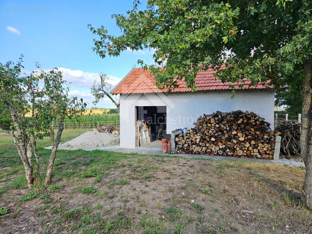 Maison à JALIGNY-SUR-BESBRE