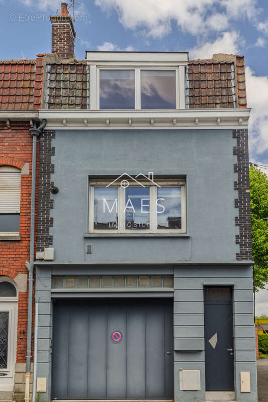 Maison à WAMBRECHIES