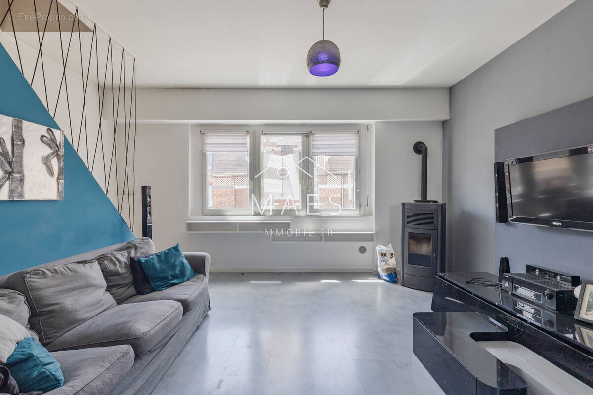 Maison à WAMBRECHIES