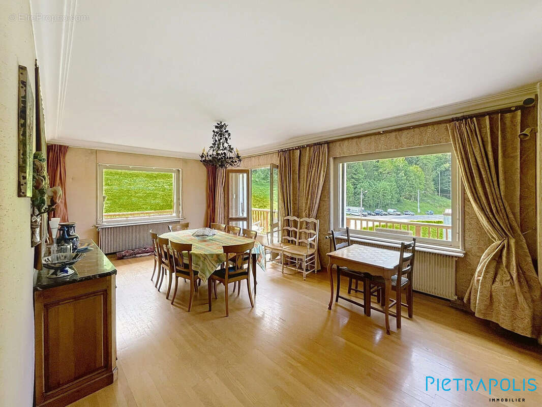 Appartement à LELEX