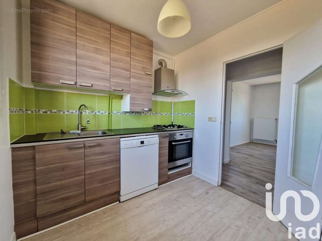 Photo 2 - Appartement à LES CLAYES-SOUS-BOIS