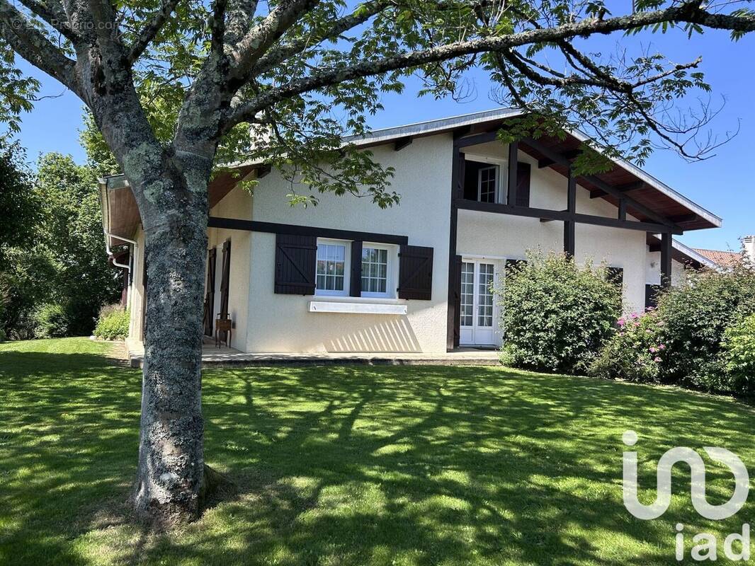 Photo 1 - Maison à POMAREZ