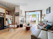 Photo 1 - Maison à VILLIERS-SUR-MARNE