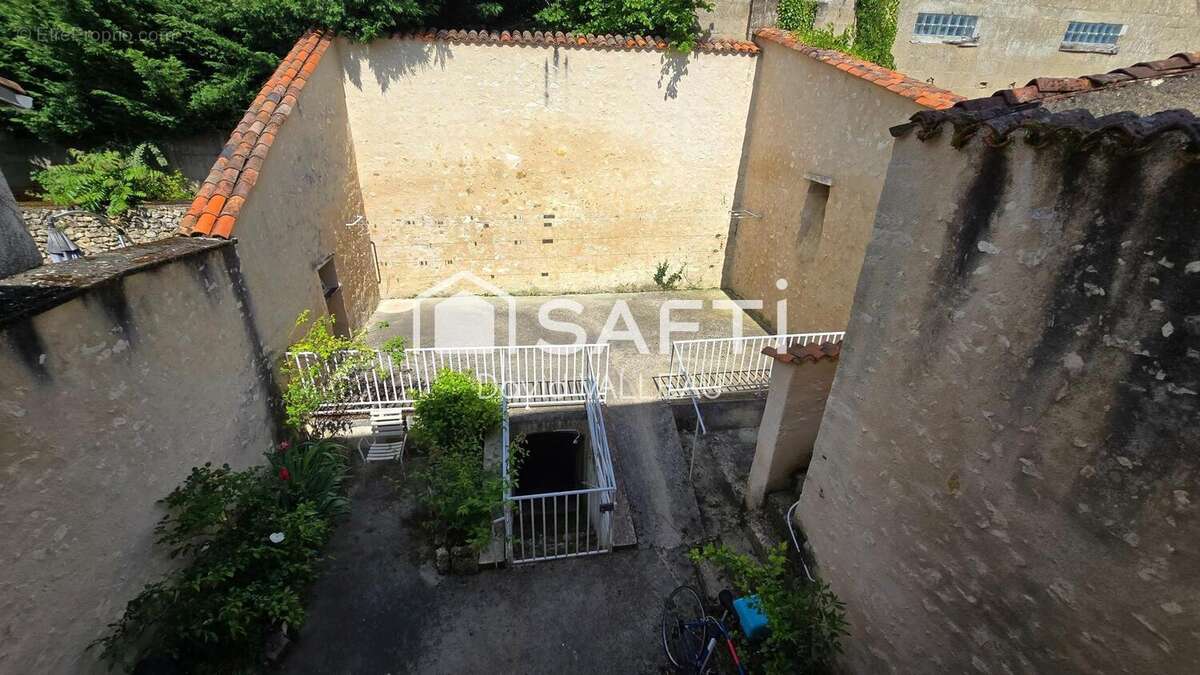 Photo 5 - Maison à MONTMORILLON