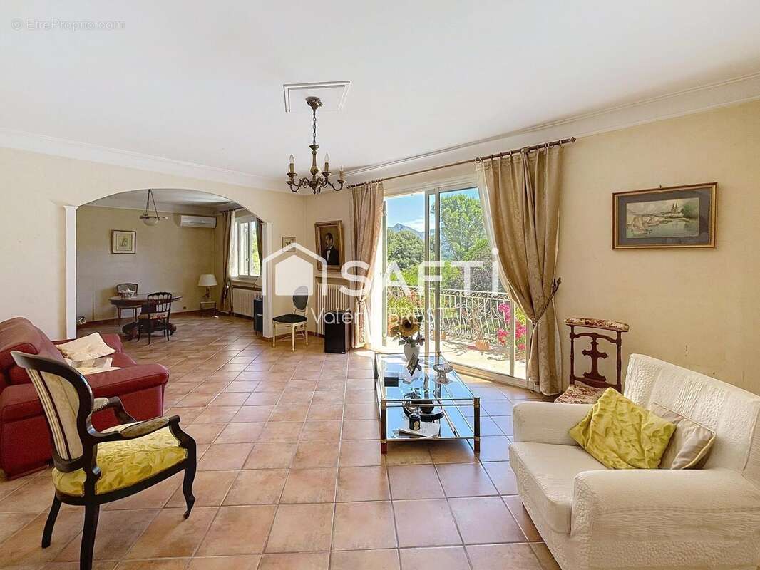 Photo 8 - Maison à AUBAGNE