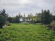 Photo 1 - Terrain à EYGUIERES