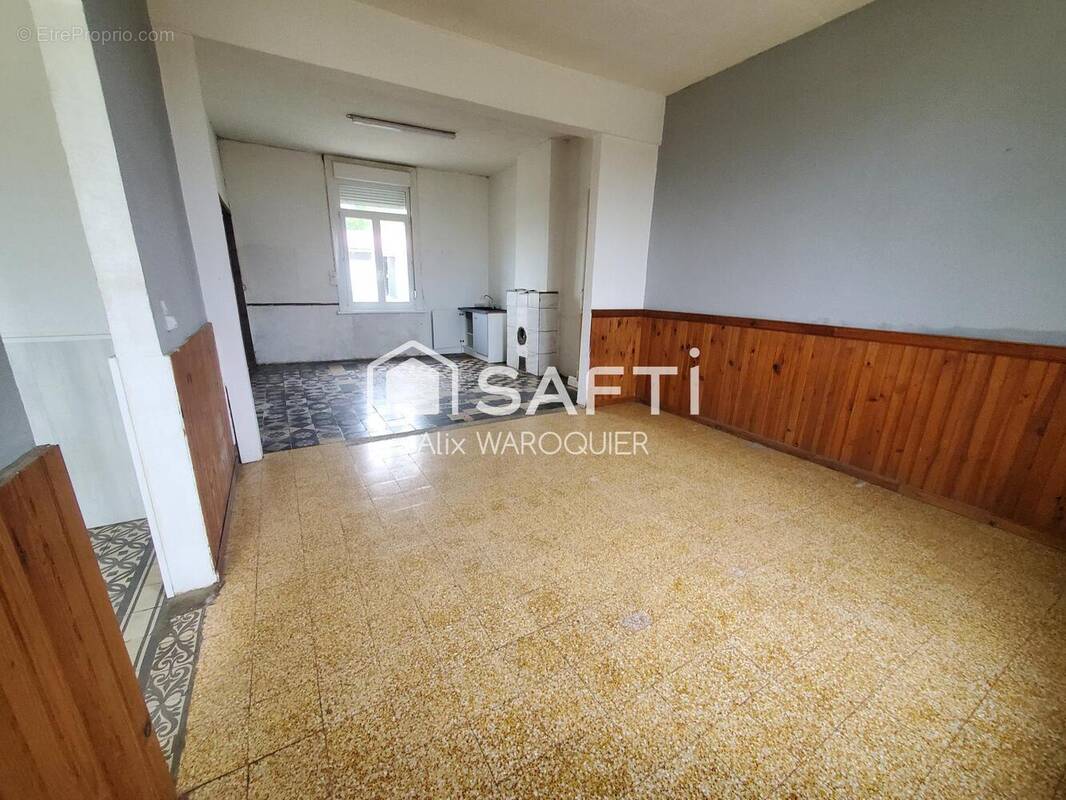 Photo 1 - Maison à ROISEL