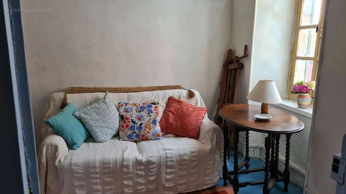 Maison à CABREROLLES