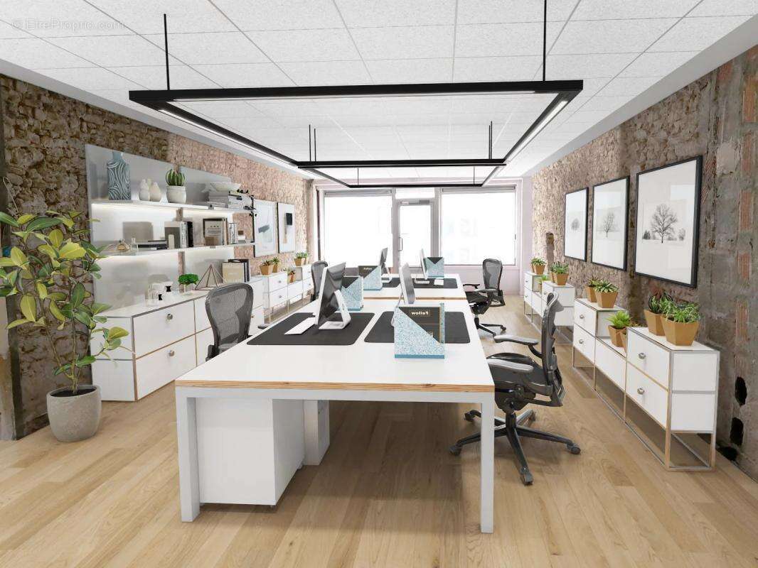 Commerce à NIVILLAC