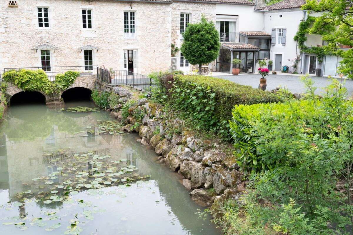 Maison à MONFLANQUIN