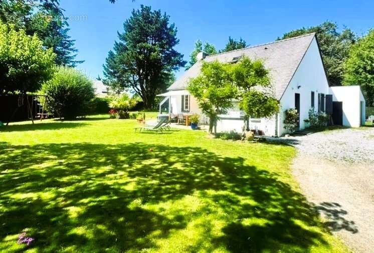 Maison à SAINT-MOLF